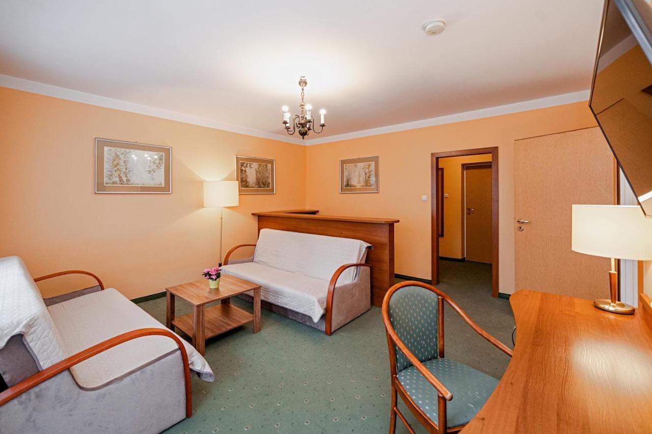 Zespol Dolina Bialego - Pensjonat Telimena Zakopane Extérieur photo